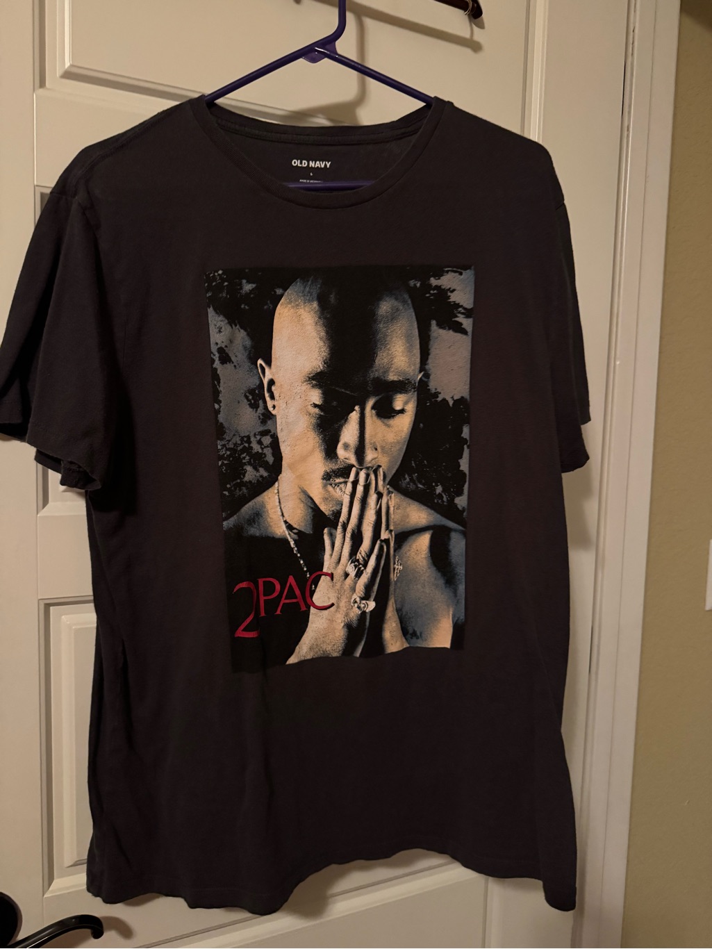 Old Navy Gray 2pac Prayer Portrait Graphic Tee